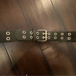 Brandy Melville double hole black leather belt